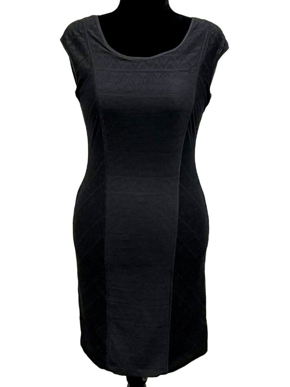 Black Sheath Dress Textured LBD Cocktail Size 10 Cap Sleeve Marc New York